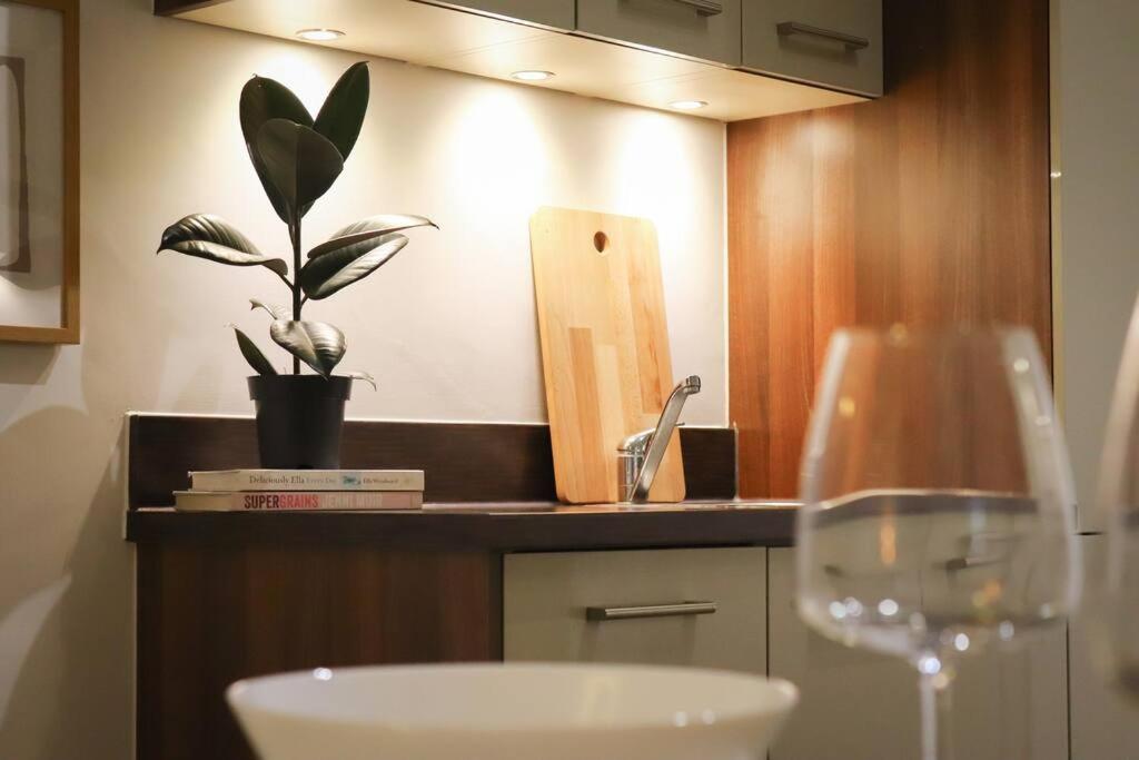 Luxurious Fully Equipped Cowley 1 Bed Apartment With Free Parking Oxford Extérieur photo
